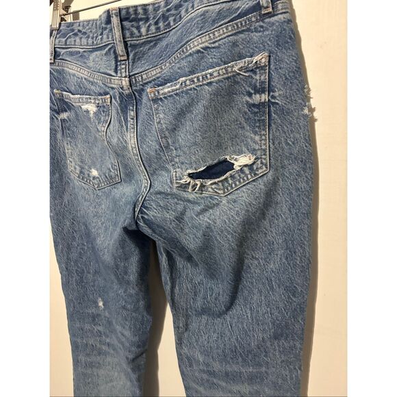 We the Free Women's Size 28 Blue Button Fly Distressed Cropped Jeans NWOT - Picture 8 of 8